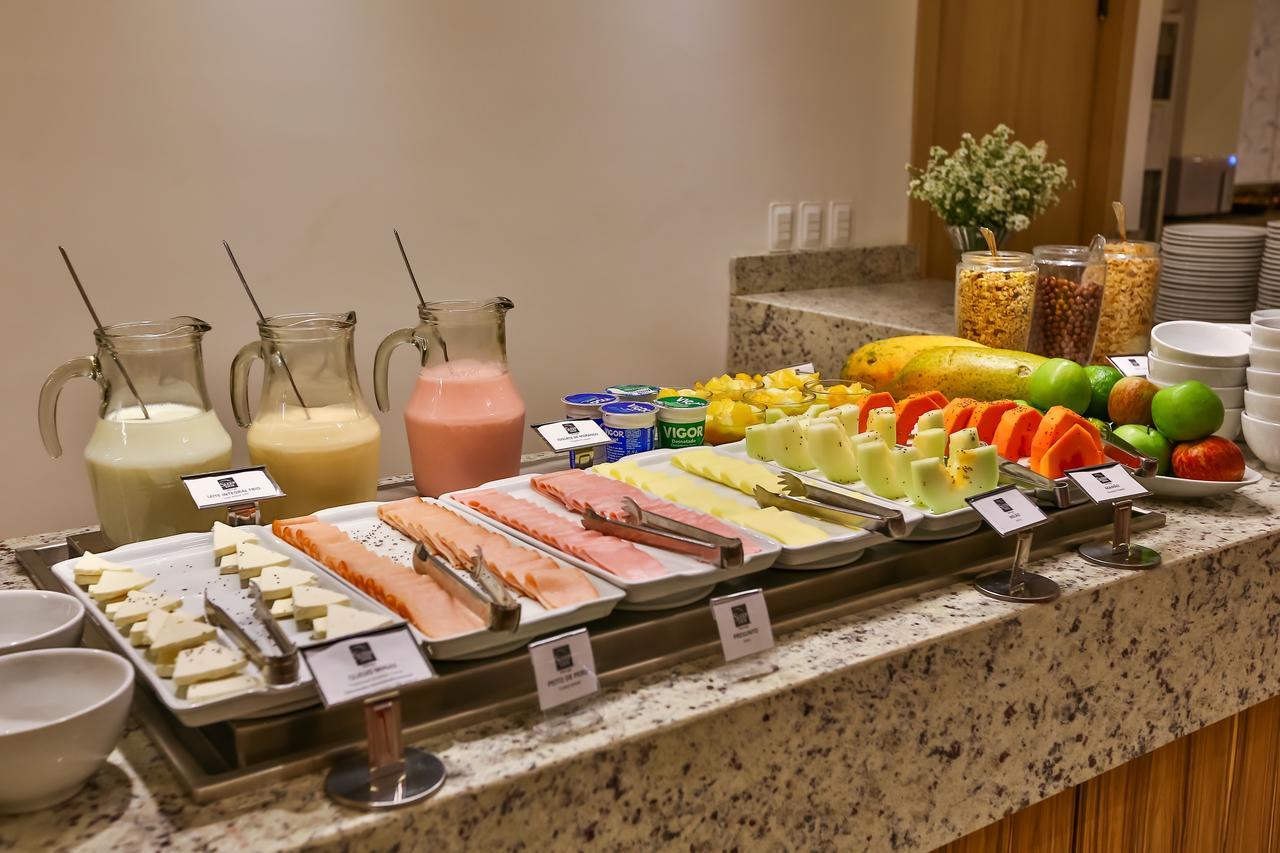 Airport Hotel 3*