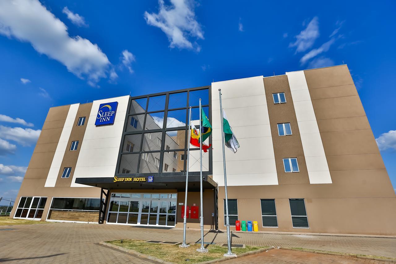 Airport Hotel 3*